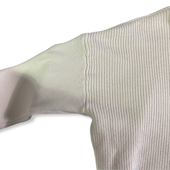 Roomy ribbed knit sweater, side vents, slight cowl neck, Devotion by Cyrus, XL - Picture 10 of 15